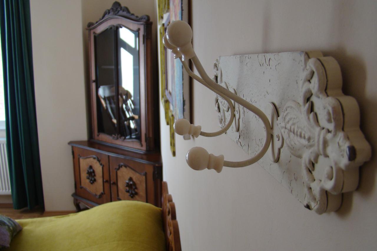 Like Hostel Tbilisi Zewnętrze zdjęcie